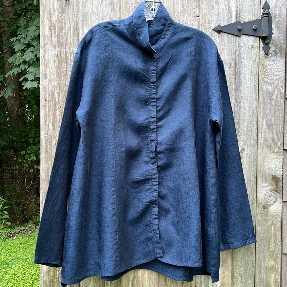 South Street Linen Shirt Size M/L